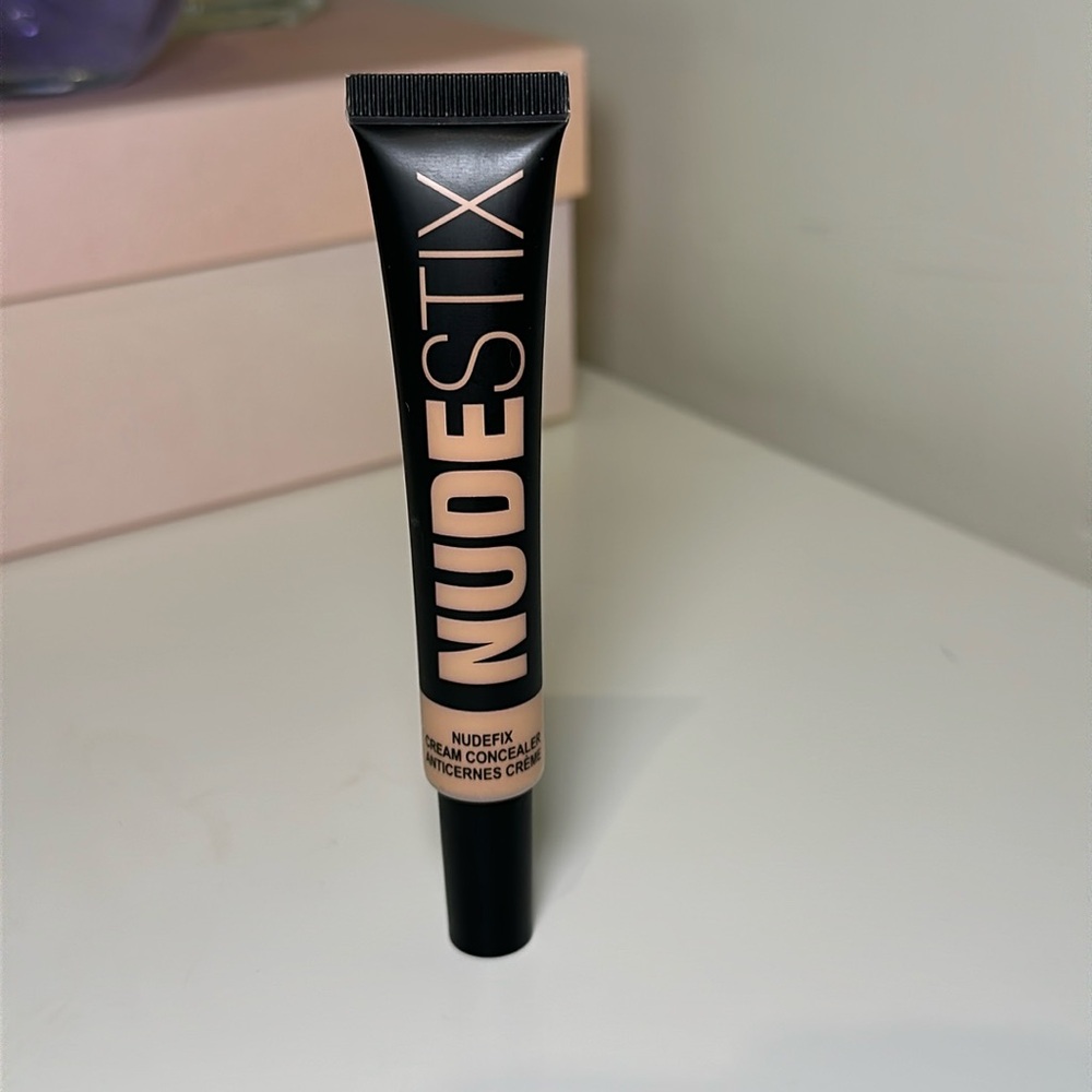 Nudestix Nudefix Cream Concealer in "4.5"